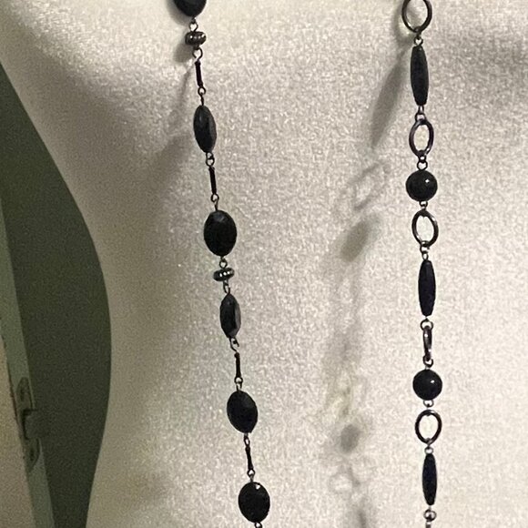 Black Beaded Necklace - Picture 4 of 5